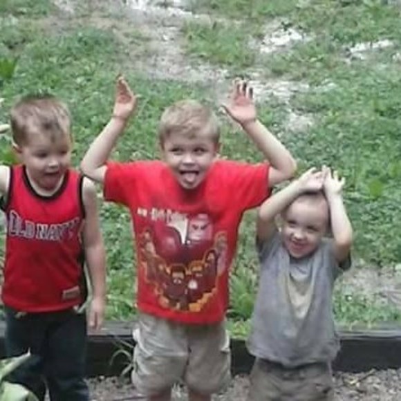 Meet your Posher, Matthew - Picture 1 of 1